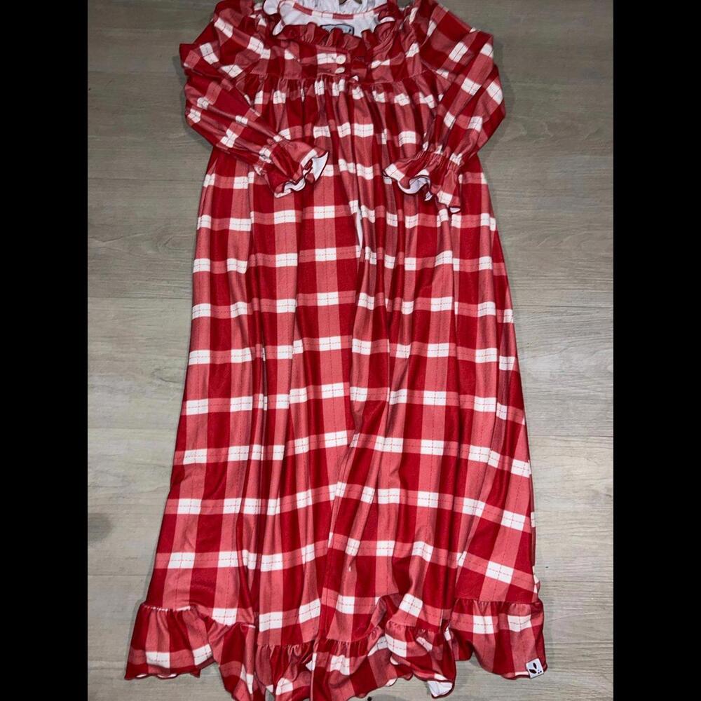 Sweet honey red plaid robe sz 6